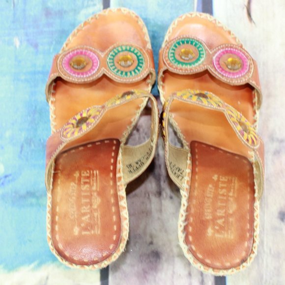 L'ARTISTE Taffy Studded Strappy Wedge Sandals Sz 7 - Picture 5 of 13